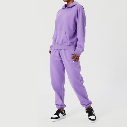 Ensemble pull décontracté à capuche pour femme.
