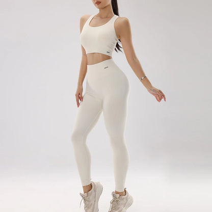 Ensemble de yoga Peach Lift – Soutien-gorge de sport à séchage rapide et leggings amincissants pour le fitness