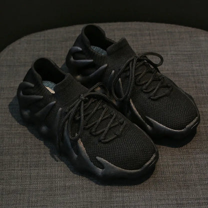 Lace Up Round Toe Mesh Athletic sneakers for men and women