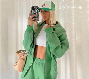 Ensemble de sport à capuche pour femme – Survêtement ample pour plus de confort et de style